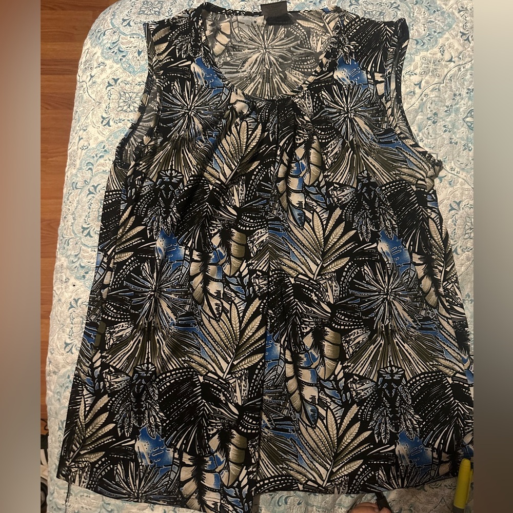 Jonathan Martin Black and Blue Floral Tank Top
